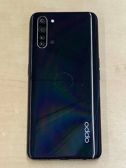 神奈川県 横浜市にて OPPO Reno3 A CPH2013 Android スマートフォン 128GB UQモバイル を宅配買取しました