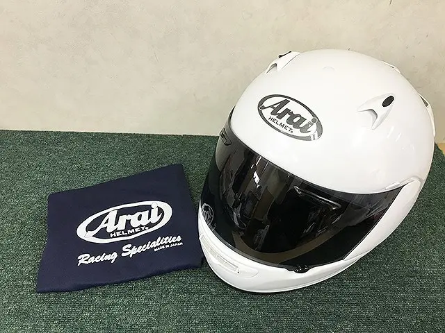 Arai フルフェイスヘルメット SNELL QUANTUM-J 白