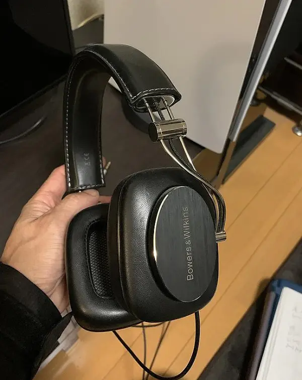 BOWERS＆WILKINS B&W ヘッドホン P7