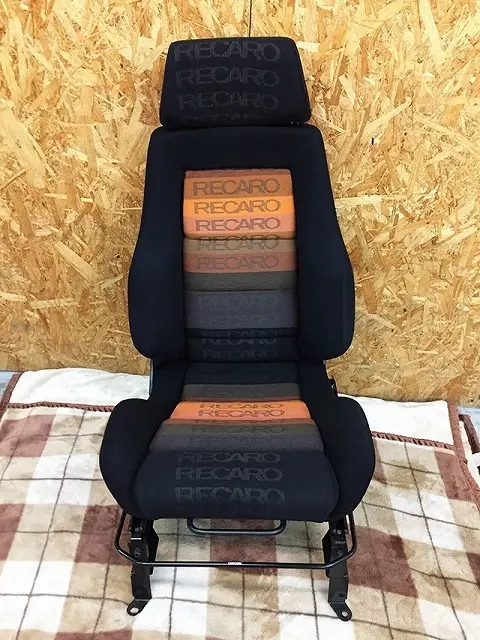 神奈川県 横浜市 旭区にて RECARO/レカロ シート オレンジストライプ LS を出張買取しました