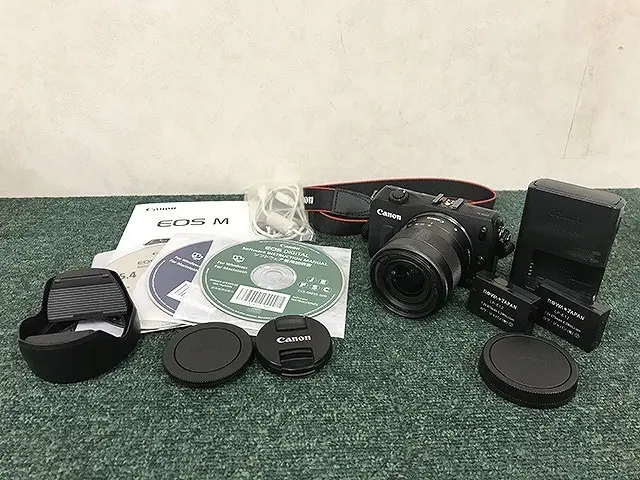 神奈川県 横浜市 保土ヶ谷区にて Canon ミラーレス一眼カメラ EOS M レンズセット を出張買取しました