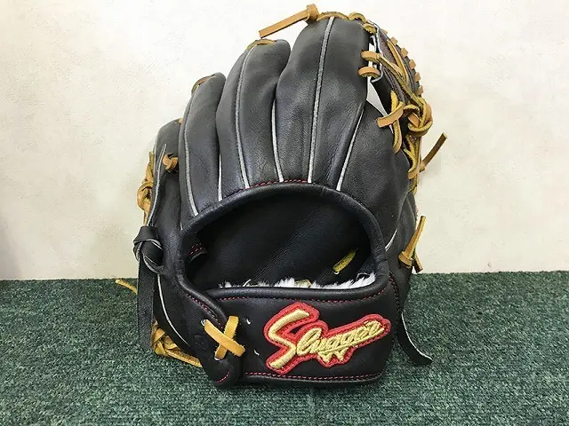 東京都 東久留米市にて 久保田スラッガー プロモデル True Professional トゥルー 野球グローブ を出張買取しました