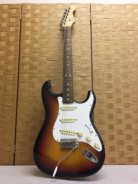 東京都 八王子市にて Fender/フェンダー JAPAN ストラトキャスター エレキギター 現状品 を出張買取しました