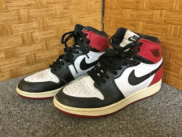 東京都 世田谷区にて NIKE AIR JORDAN 1 レトロ ハイ スニーカー BLACK TOE 店頭買取しました