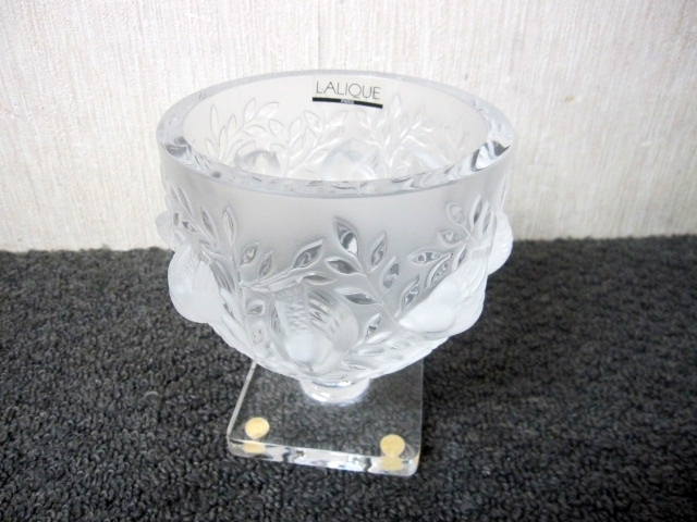 東京都世田谷区にて LALIQUE/ラリック フラワーベース クリスタルガラス を出張買取しました