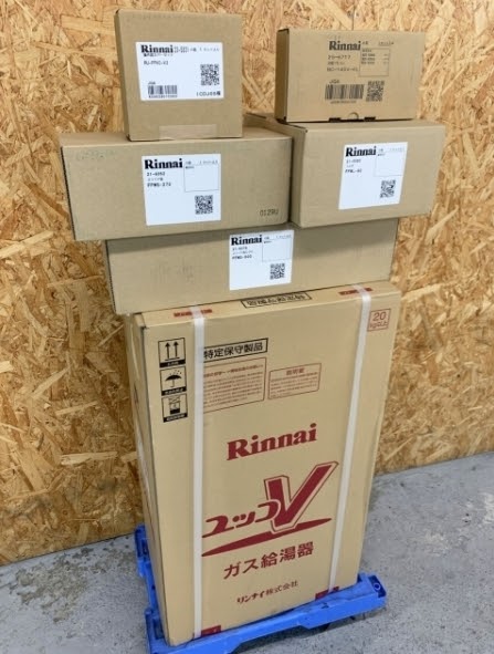 小平市にて リンナイ 都市 ガス給湯器 16号 RUX-V1615SFFUA-E リモコン等オプション付 を店頭買取しました