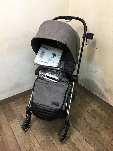 東京都 世田谷区にて cybex ベビーカー MIOS プラチナム クローム マンハッタングレー を店頭買取しました