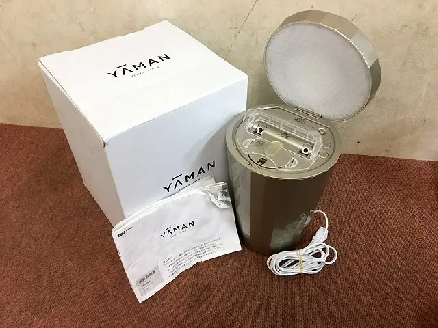 東京都 港区にて ヤーマン フォトシャイン エイジングケアスチーマー 家庭用美容器 IS-101 を出張買取しました