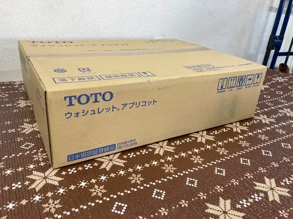 東京都 八王子市にて ウォシュレット TOTO TCF4713R 新品未開封 を店頭買取しました