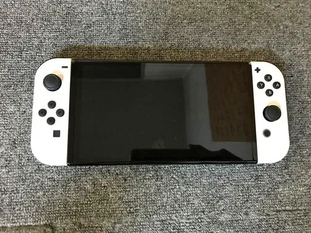 神奈川県 横浜市にて ゲーム機 任天堂 Switch 本体 HEG-001 joy-con