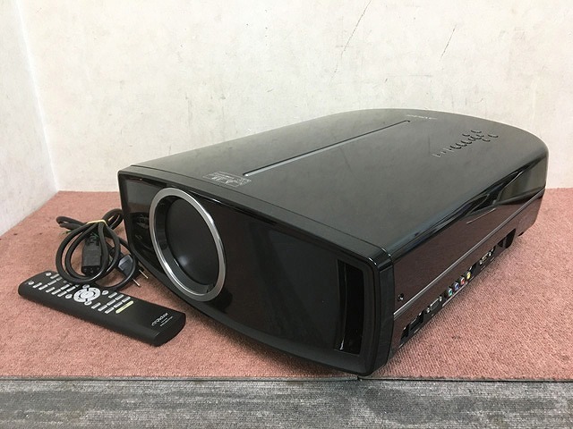 神奈川県 相模原市にて Victor D-ILA プロジェクター DLA-HD750 ランプ65H を出張買取しました