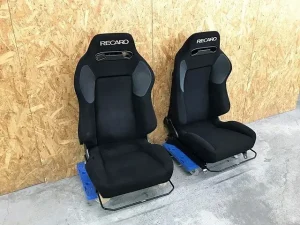 川崎市にて RECARO/レカロシート SR-VF 2脚 運転席/助手席 レガシィベース を出張買取しました