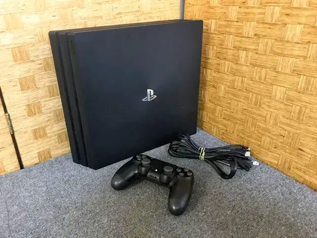 東京都 多摩市にて PS4 ソニー CUH-7200B リモコン1つ有 を出張買取しました