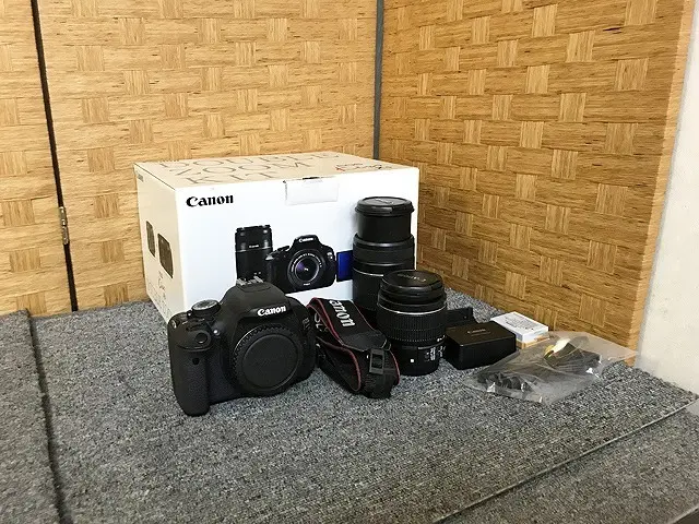 Canon デジタル一眼レフカメラ EOS Kiss X5 ダブルズームキット レンズ