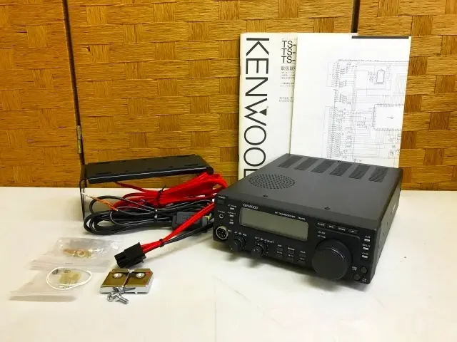 神奈川県 横浜市にて KENWOOD/ケンウッド HF トランシーバー 無線機 TS-50S を出張買取しました