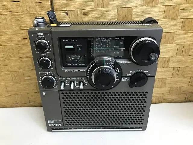 東京都 小平市にて SONY スカイセンサー 短波ラジオ ICF-5900 現状品 を店頭買取しました