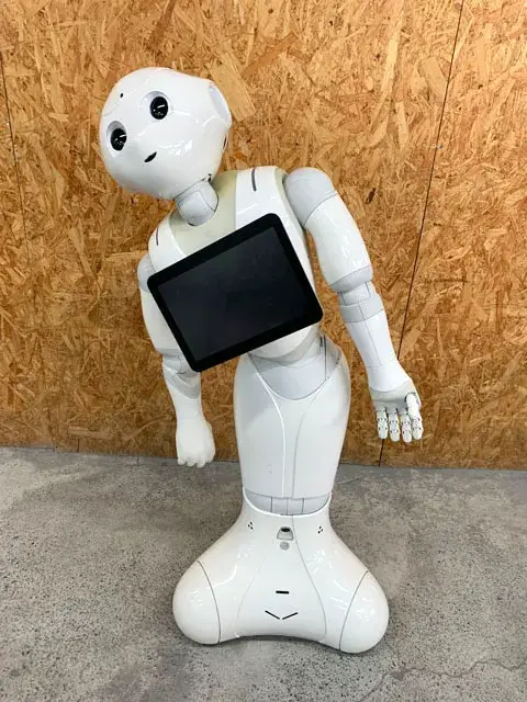 東京都 品川区にて AIロボット ペッパー君 ログインID・パスワード不明 を出張買取しました