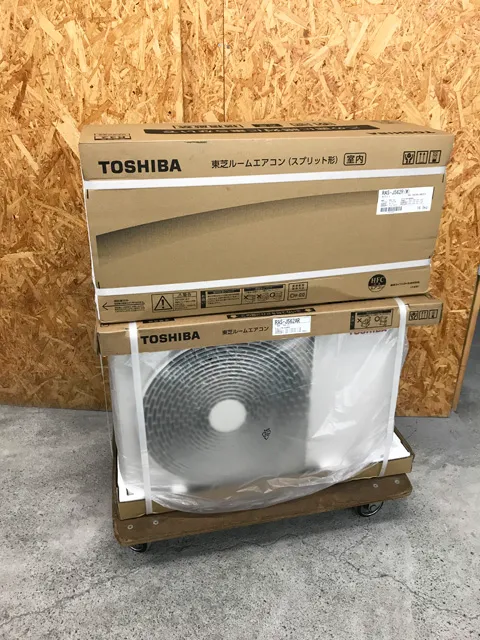 神奈川県 相模原市にて エアコン 東芝 RAS-J562R（W）　プラズマ空清搭載エアコン を店頭買取しました