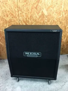 東京都 武蔵野市にて ギターアンプ メサブギー 4X12 CEL-30 を出張買取しました