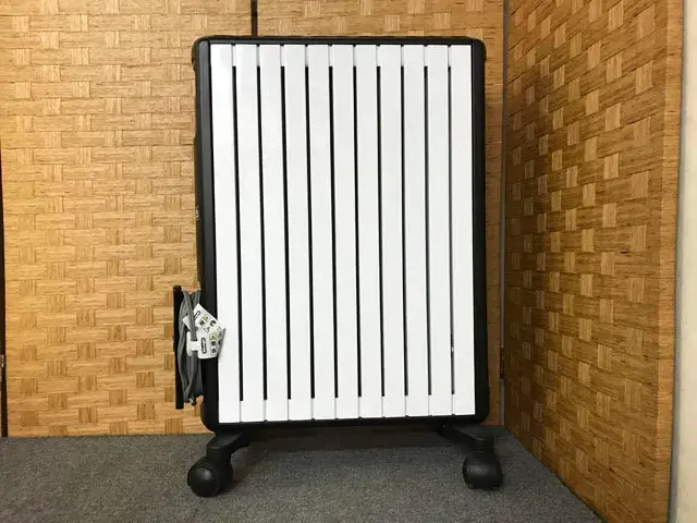 神奈川県 海老名市にて オイルヒーター デロンギ MDHAA15WIFI-BK 動作確認済 1-2回のみ使用 を店頭買取しました