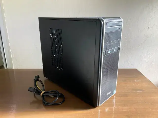 兵庫県 姫路市にて デスクトップPC  CPU i7-8700 メモリー8GB GPU RTX2080 電源 GPK650S を宅配買取しました