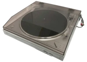世田谷区の店舗にて デノン DP-29F レコードプレイヤーを店頭買取しました