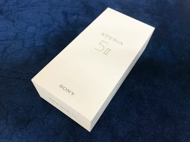 東京都 世田谷区にて XPERIA 5Ⅱ XQ-AS52 新品 を店頭買取しました