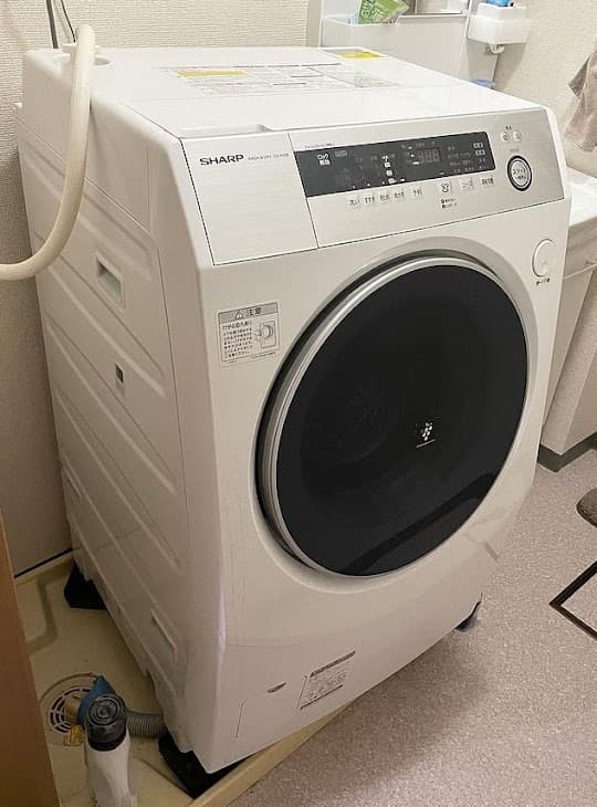 国立市にて ドラム式洗濯機 シャープ ES-H10B 2018年製 を出張買取しました
