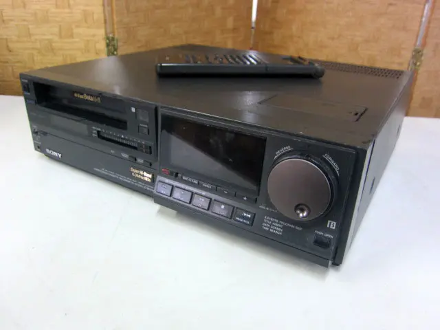 SONY ベータビデオデッキ SL-HF3000