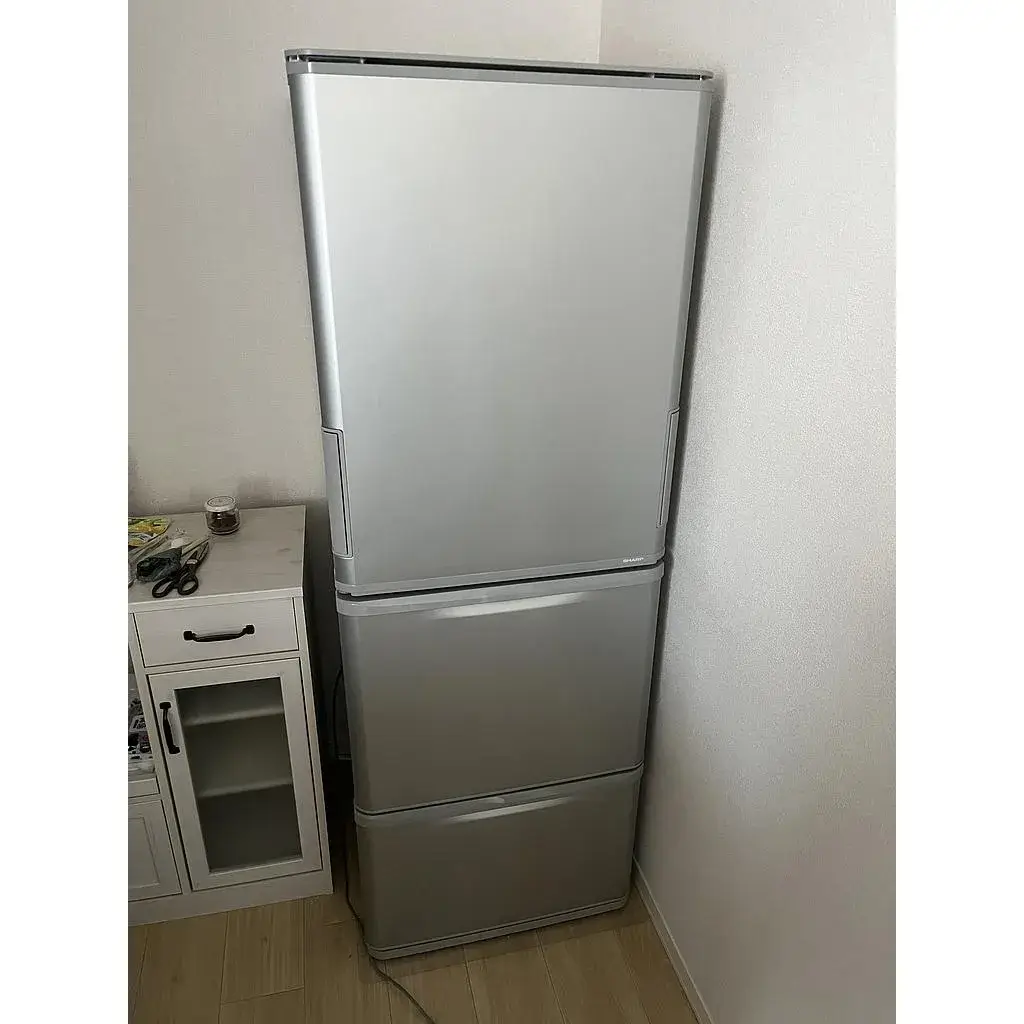 冷蔵庫 シャープ SJ-W356J-S 2022年の買取価格