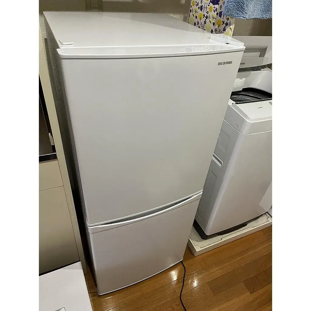 冷蔵庫 アイリスオーヤマ IRSD-14A 2020年の買取価格