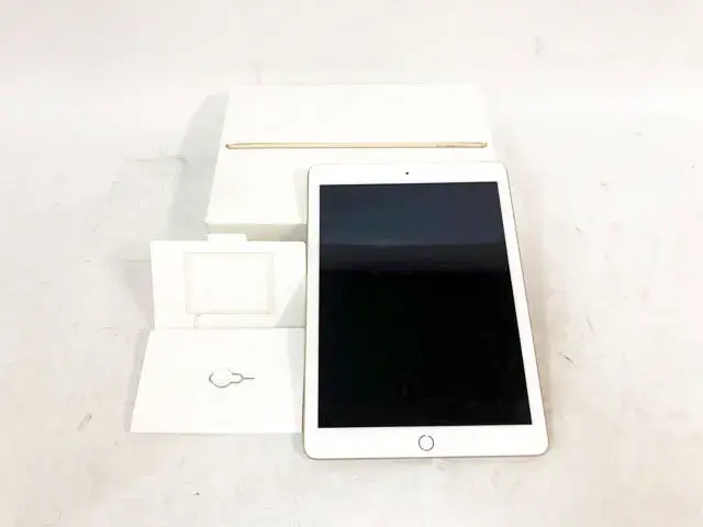 東京都 八王子市にて iPad　A1823　初期化済み　フレーム割れあり を出張買取しました