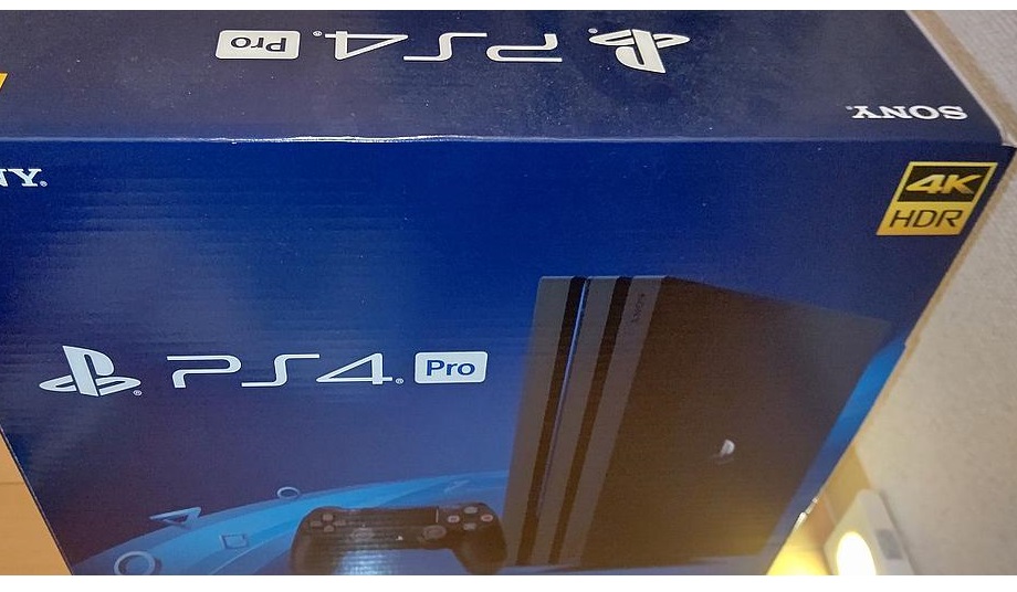 東京都 練馬区より  SONY PS4 PRO ゲーム機 CUH-7200C を出張買取しました