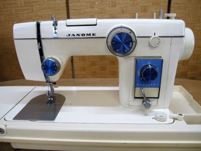 ジャノメ804ミシン